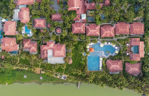 Vinh Hung Riverside Resort